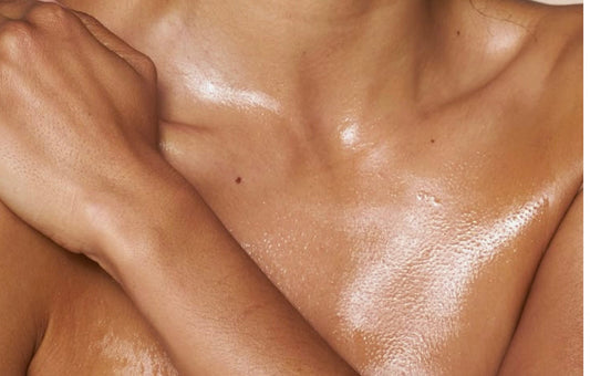 Nourishing Your Skin Through Every Season: The Ritual of Body Oil in Pregnancy & Beyond